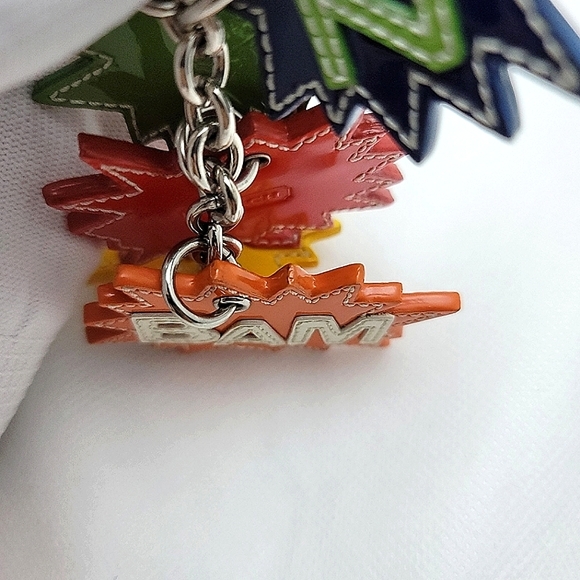 *Very Rare* Coach Comic Book Leather Keychain Bag Charm - Picture 13 of 15